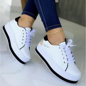 Juneris Women'S Fashion Round Toe Thick Sole Shallow Lace-Up Casual Sneakers