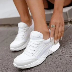 Juneris Women Casual Breathable Mesh Upper Flat Solid Color Sneakers